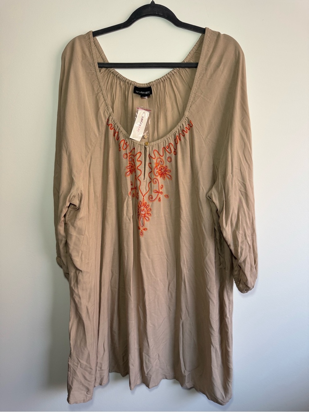 NWT Lane Bryant Tan Lightweight Boho Embroidered Tunic Shirt Size 26/28 4X